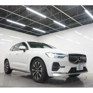 2024 Volvo Xc60 pearl hybrid used car Japan export