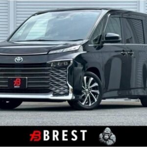 2024 Toyota Voxy black hybrid used car Japan export