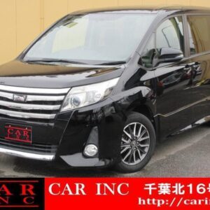 2016 Toyota Noah black gasoline used car Japan export