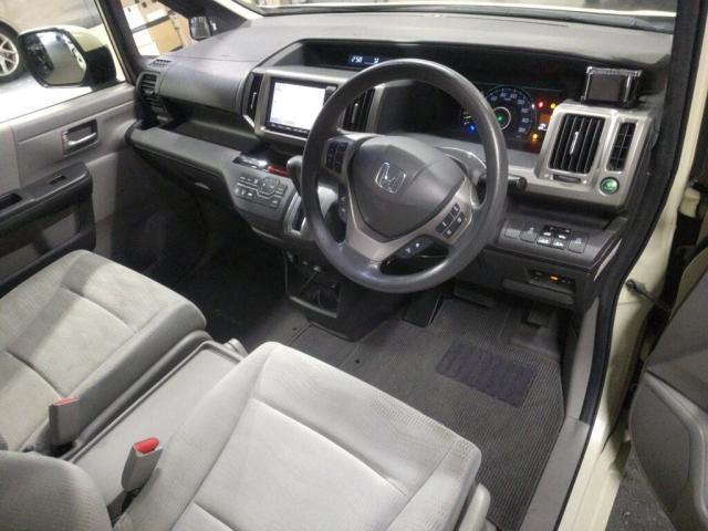 Ref:AUX-22915078 HONDA STEPWAGON 2012 3 Ref:AUX-22915078 HONDA STEPWAGON 2012 - Image 3