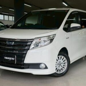 2015 Toyota Noah pearl gasoline used car Japan export