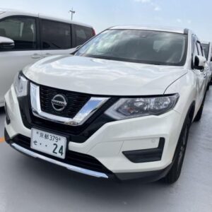 2020 Nissan X-Trail pearl gasoline used car Japan export