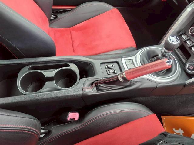 Ref:AUX-22917314 TOYOTA 86 2015 13 Ref:AUX-22917314 TOYOTA 86 2015 - Image 13