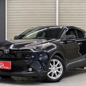 2018 Toyota C-Hr black gasoline used car Japan export