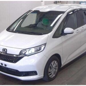 2022 Honda Freed pearl gasoline used car Japan export