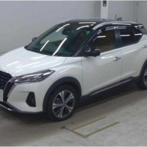 2021 Nissan Kicks pearl gasoline used car Japan export