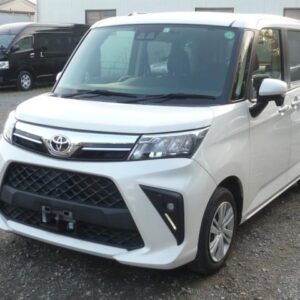 2021 Toyota Roomy pearl gasoline used car Japan export