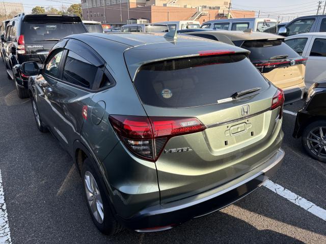 Ref:AUX-22922909 HONDA VEZEL 2021 4 Ref:AUX-22922909 HONDA VEZEL 2021 - Image 4