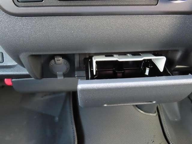 Ref:AUX-22923969 TOYOTA HIACE VAN 2025 15 Ref:AUX-22923969 TOYOTA HIACE VAN 2025 - Image 15