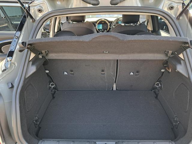 Ref:AUX-22930856 MINI MINI 2021 16 Ref:AUX-22930856 MINI MINI 2021 - Image 16