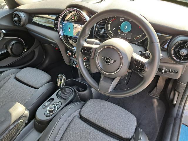 Ref:AUX-22930856 MINI MINI 2021 18 Ref:AUX-22930856 MINI MINI 2021 - Image 18