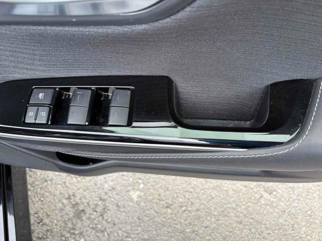 Ref:AUX-22930861 TOYOTA CROWN HYBRID 2019 14 Ref:AUX-22930861 TOYOTA CROWN HYBRID 2019 - Image 14