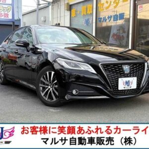 2019 Toyota Crown Hybrid black hybrid used car Japan export