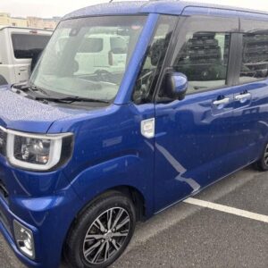 2016 Daihatsu Wake blue gasoline used car Japan export