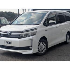 2014 Toyota Voxy pearl hybrid used car Japan export