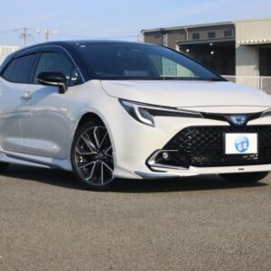 2023 Toyota Corollasport pearl hybrid used car Japan export