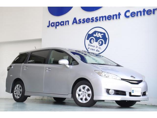 Ref:AUX-22946558 TOYOTA WISH 2012 1 2012 Toyota Wish silver gasoline used car Japan export