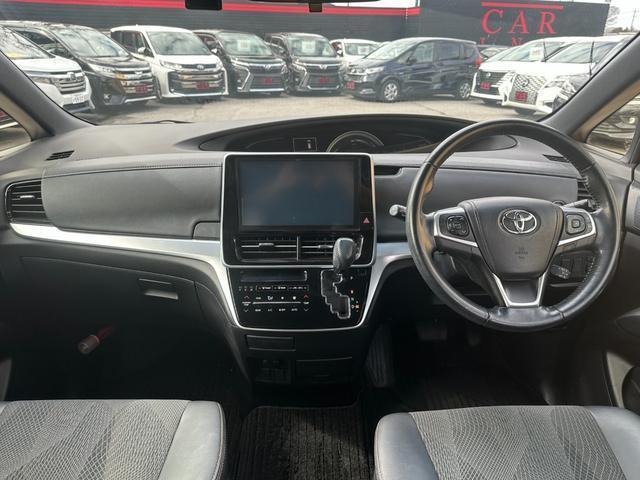 Ref:AUX-22955763 TOYOTA ESTIMA 2017 2 Ref:AUX-22955763 TOYOTA ESTIMA 2017 - Image 2