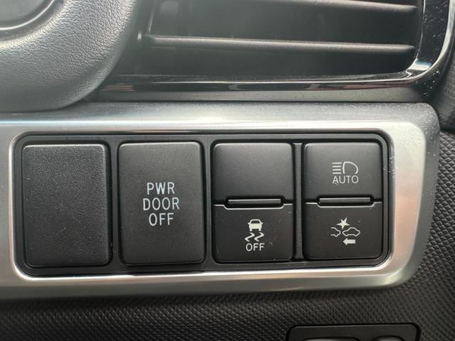 Ref:AUX-22955763 TOYOTA ESTIMA 2017 6 Ref:AUX-22955763 TOYOTA ESTIMA 2017 - Image 6