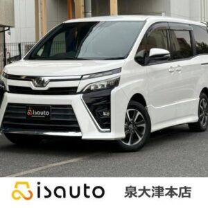 2017 Toyota Voxy pearl gasoline used car Japan export