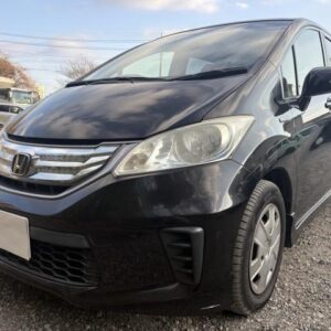 2012 Honda Freed Hybrid black gasoline used car Japan export