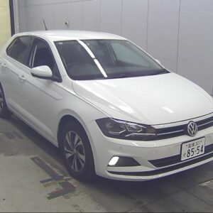 2019 Volkswagen Polo white gasoline used car Japan export