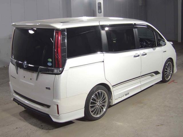 Ref:AUX-22961269 TOYOTA ESQUIRE 2020 2 Ref:AUX-22961269 TOYOTA ESQUIRE 2020 - Image 2