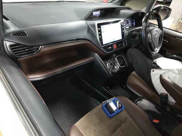 Ref:AUX-22961269 TOYOTA ESQUIRE 2020 3 Ref:AUX-22961269 TOYOTA ESQUIRE 2020 - Image 3