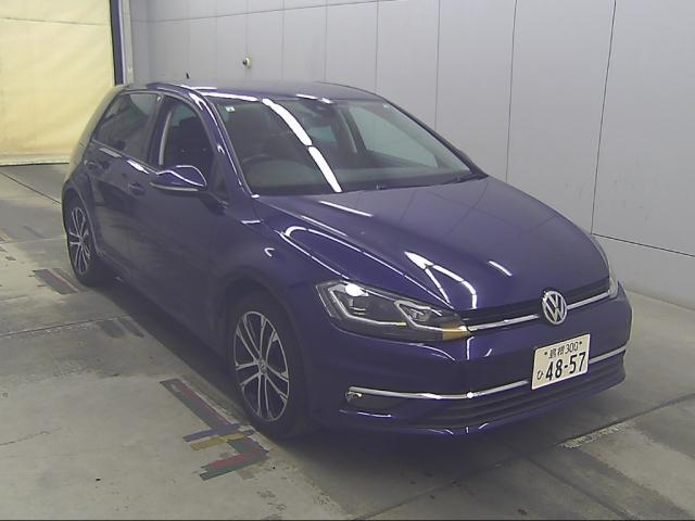 Ref:AUX-22961272 VOLKSWAGEN GOLF 2019 1 2019 Volkswagen Golf blue gasoline used car Japan export