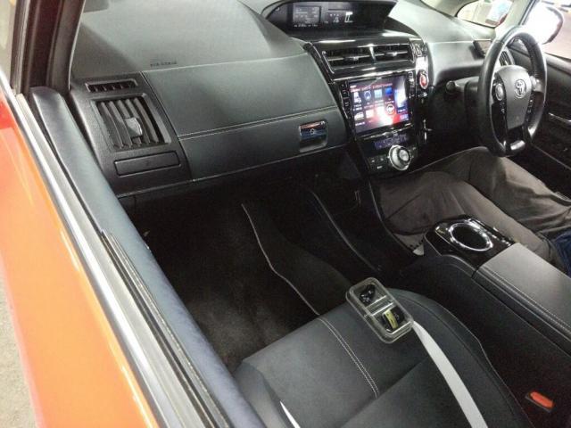 Ref:AUX-22961289 TOYOTA PRIUS ALPHA 2016 3 Ref:AUX-22961289 TOYOTA PRIUS ALPHA 2016 - Image 3