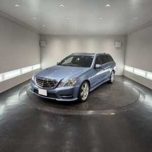 2012 Mercedes Benz E-Class Stationwagon blue diesel used car Japan export