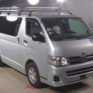 2011 Toyota Hiace Van silver diesel used car Japan export