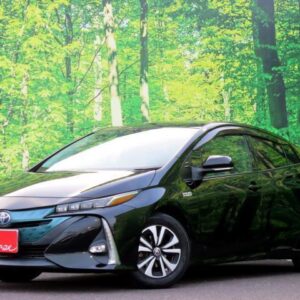 2017 Toyota Prius Phv black gasoline used car Japan export
