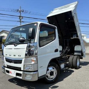 2018 Mitsubishi Fuso Canter white diesel used car Japan export