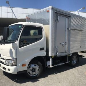 2022 Hino Dutro white diesel used car Japan export