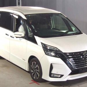 2019 Nissan Serena pearl gasoline used car Japan export