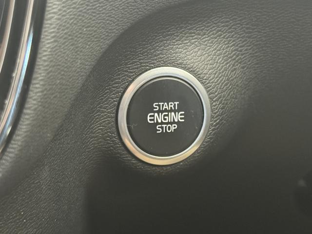 Ref:AUX-22977653 VOLVO XC40 2019 16 Ref:AUX-22977653 VOLVO XC40 2019 - Image 16