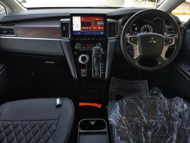 Ref:AUX-22980142 MITSUBISHI DELICA D:5 2023 3 Ref:AUX-22980142 MITSUBISHI DELICA D:5 2023 - Image 3