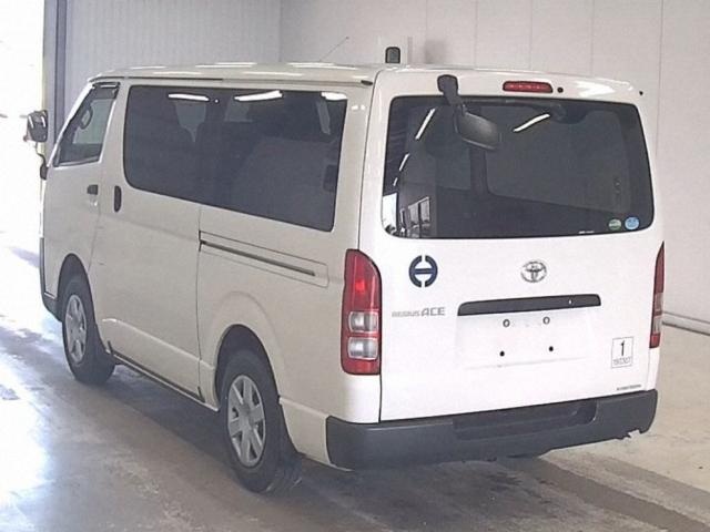 Ref:AUX-22980400 TOYOTA REGIUS ACE VAN 2019 2 Ref:AUX-22980400 TOYOTA REGIUS ACE VAN 2019 - Image 2