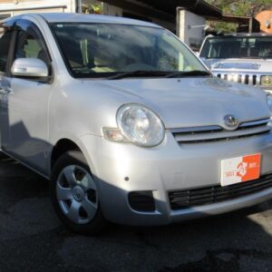 2009 Toyota Sienta silver gasoline used car Japan export