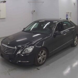 2010 Mercedes Benz E-Class black gasoline used car Japan export
