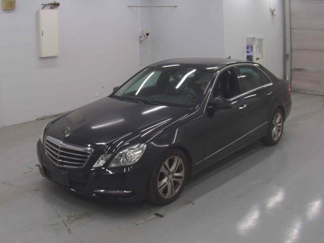 Ref:AUX-22980460 MERCEDES BENZ E-CLASS 2010 1 2010 Mercedes Benz E-Class black gasoline used car Japan export