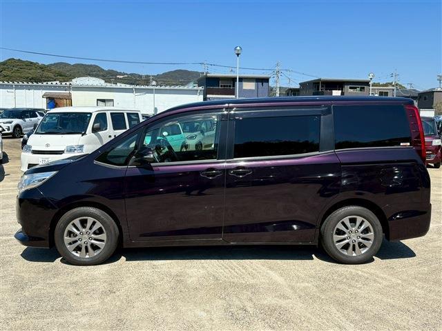 Ref:AUX-22980484 TOYOTA NOAH 2015 11 Ref:AUX-22980484 TOYOTA NOAH 2015 - Image 11