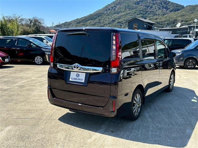 Ref:AUX-22980484 TOYOTA NOAH 2015 14 Ref:AUX-22980484 TOYOTA NOAH 2015 - Image 14