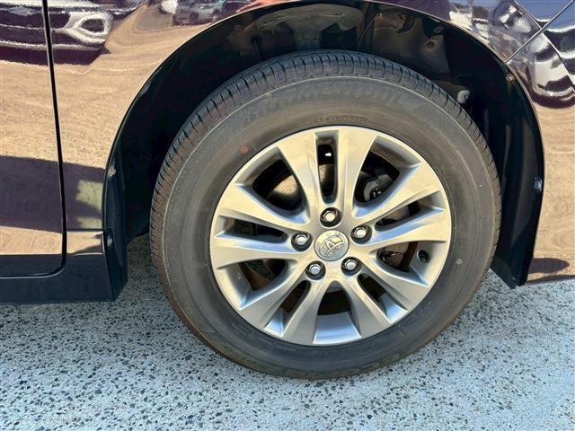 Ref:AUX-22980484 TOYOTA NOAH 2015 15 Ref:AUX-22980484 TOYOTA NOAH 2015 - Image 15