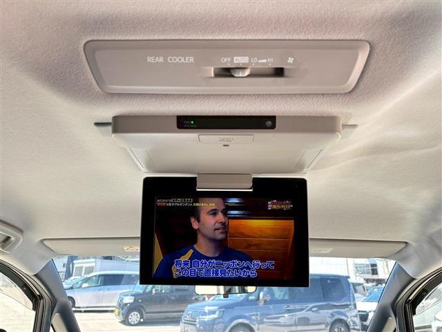 Ref:AUX-22980484 TOYOTA NOAH 2015 16 Ref:AUX-22980484 TOYOTA NOAH 2015 - Image 16