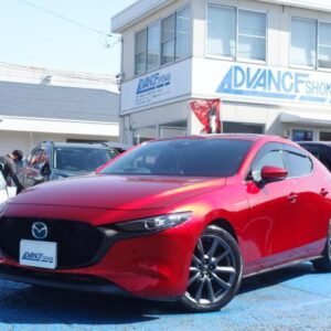 2019 Mazda Mazda3 Fastback red gasoline used car Japan export