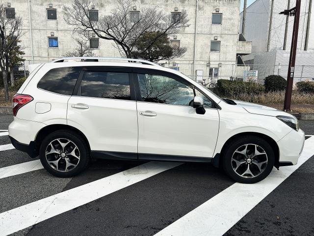 Ref:AUX-22980850 SUBARU FORESTER 2015 4 Ref:AUX-22980850 SUBARU FORESTER 2015 - Image 4