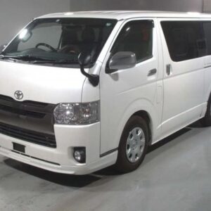 2019 Toyota Hiace Van pearl diesel used car Japan export