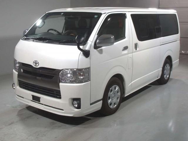 Ref:AUX-22981189 TOYOTA HIACE VAN 2019 1 2019 Toyota Hiace Van pearl diesel used car Japan export
